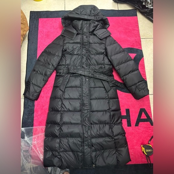 Checkered Lining Puffer Jacket - Picture 2 of 4